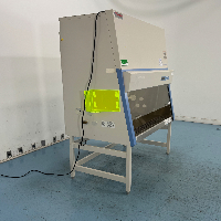 Thermo 1300 Series A2 4' Biosafety Cabinet image 0